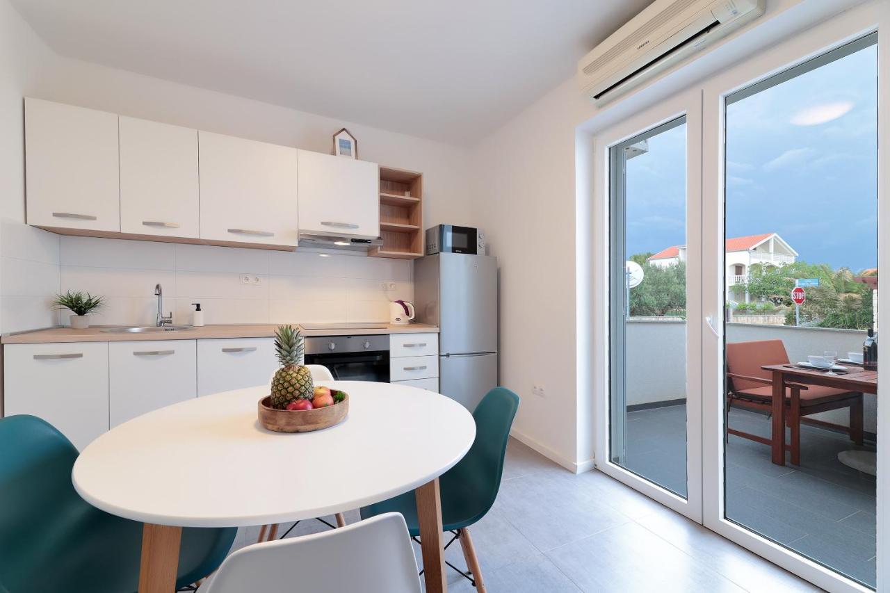 Blue Sunrise Apartment Vrsi Eksteriør bilde