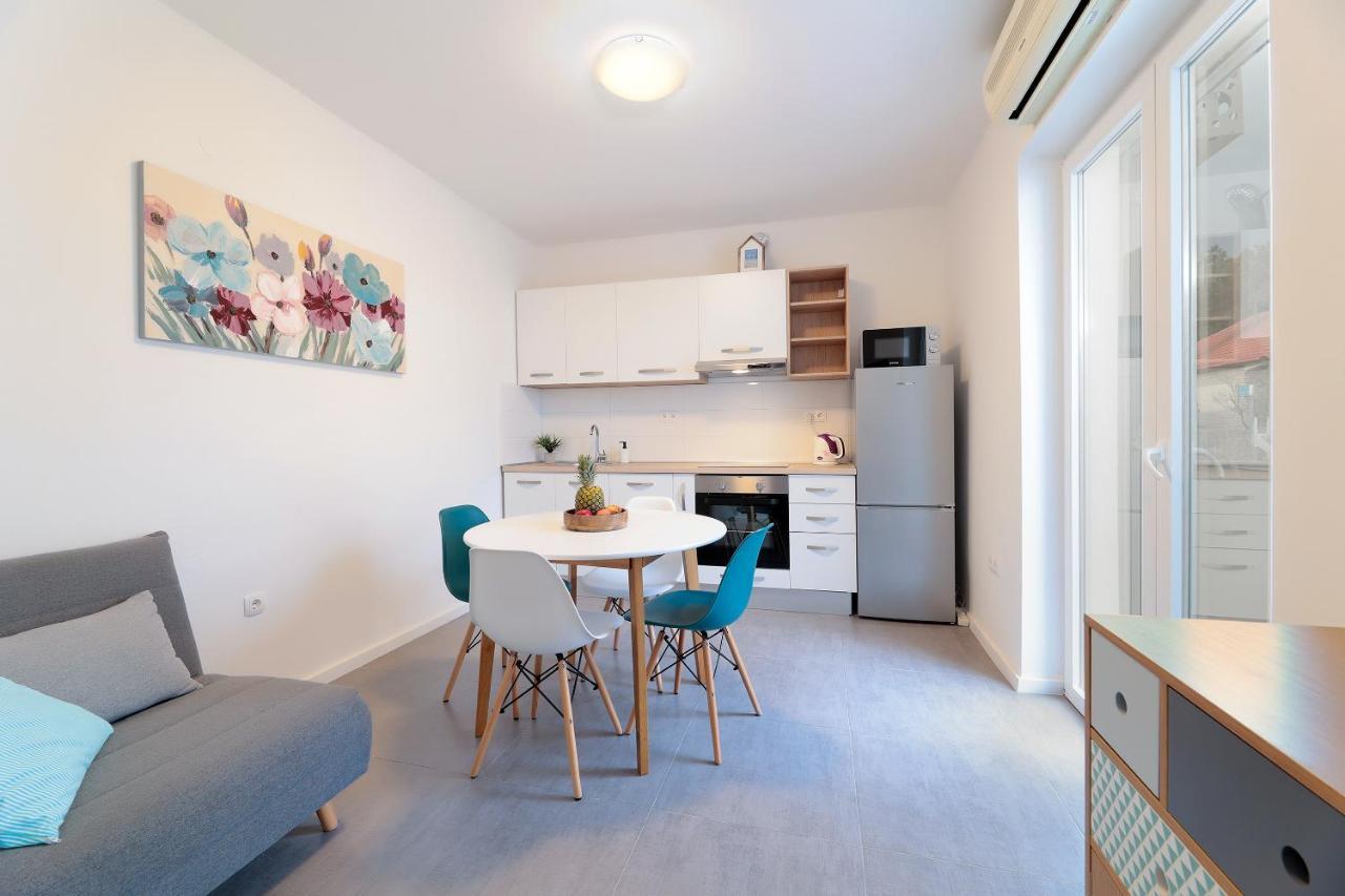 Blue Sunrise Apartment Vrsi Eksteriør bilde
